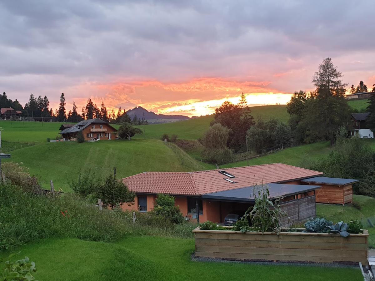Gantrisch Lodge Ruschegg Buitenkant foto